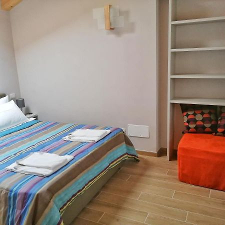 Fiordaelisa Apartment Monforte D'Alba Luaran gambar