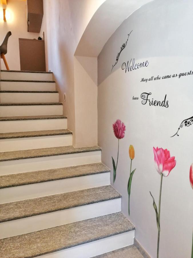 Fiordaelisa Apartment Monforte D'Alba Luaran gambar